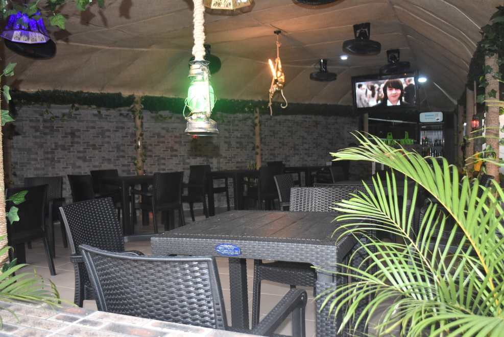 Bush bar