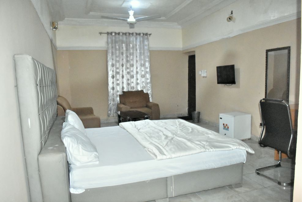 Executive Double Suite